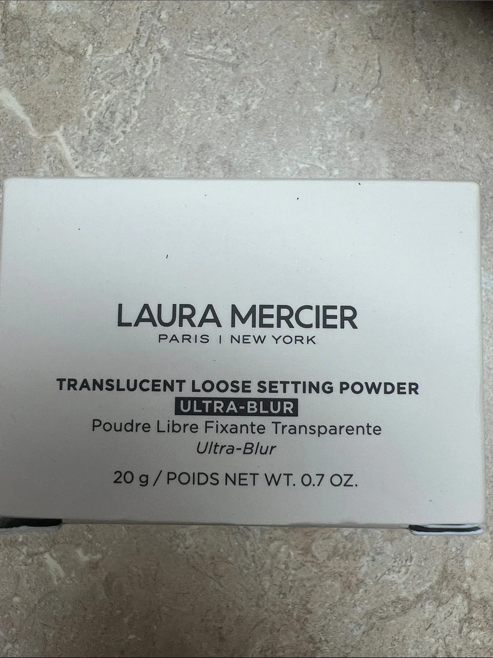 laura mercier Translucent Loose Setting Powder Ultra-Blur Medium Deep